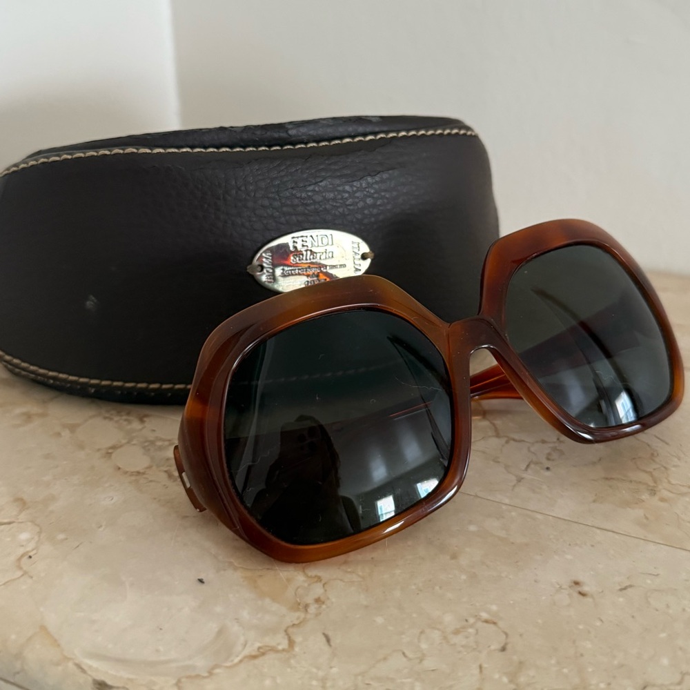 Fendi Women's Tortoise Shell Sunglasses